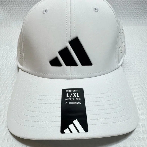 Adidas White and Black Men's Cap - Picture 2 of 7